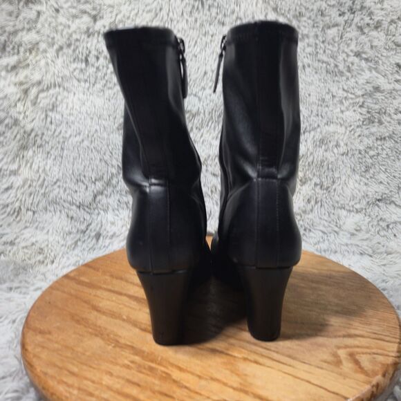 Areosoles "Renr" Cinnamon Womens Size 8M Retro Black Flexible Heeled Ankle Boots - Picture 4 of 10